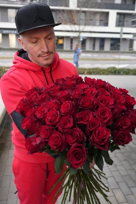 Voľne viazané ruže – výber počtu ruží - Počet ruží v kytici: Veľkosť XS - 5 ruží