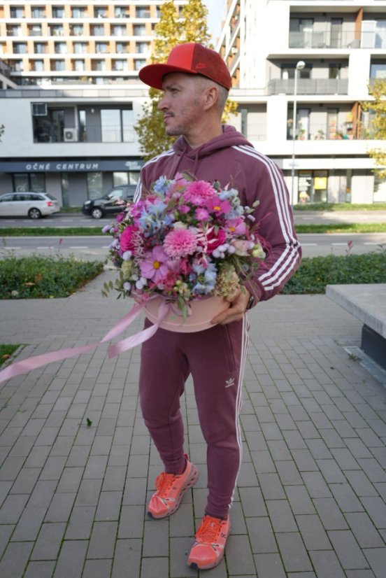 Kvetinový box Delphinium