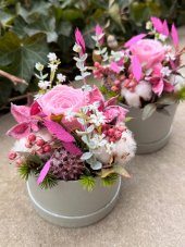 Kvetinový box so stabilizovanou ružičkou - Rose